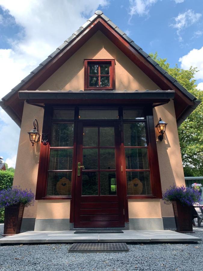 Romantisch Gastenverblijf 'Het Vogelhuisje' Lunteren Exterior photo